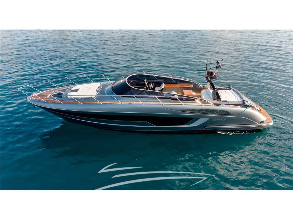 Riva Rivale 56