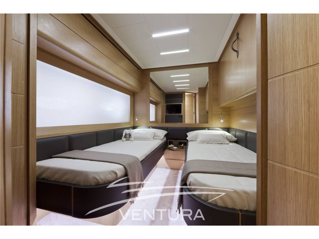 Pershing yacht Pershing 74 sport fly