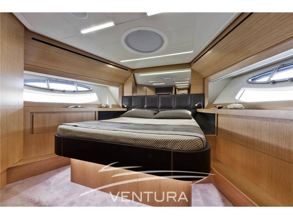 Pershing yacht Pershing 74 sport fly