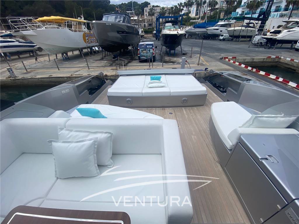 Riva 76 bahamas