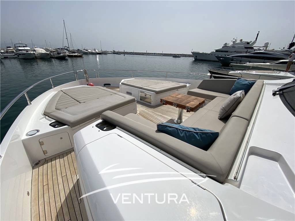 Sunseeker yachts Sunseeker yacht 76