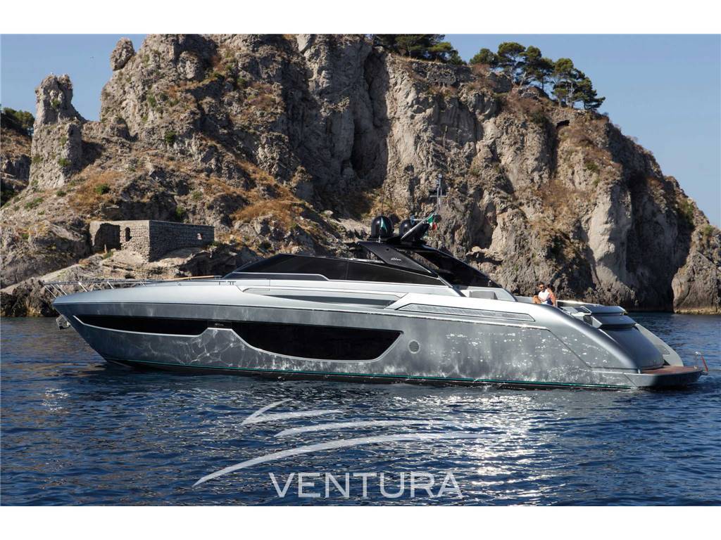 Riva 76' bahamas