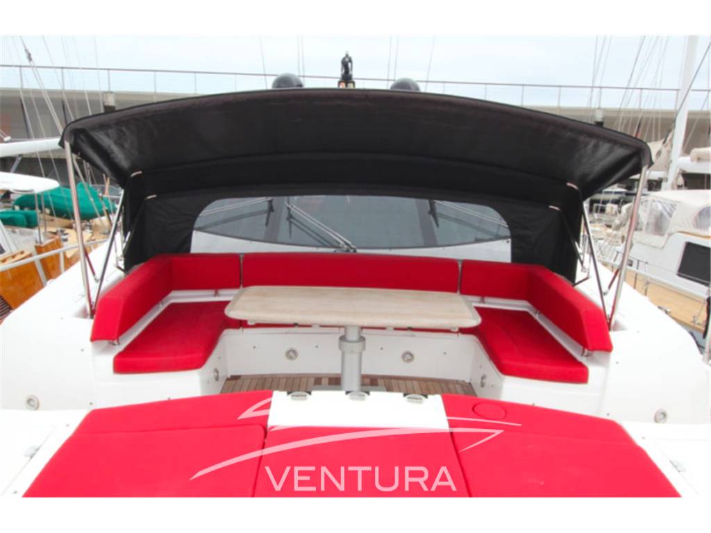Sunseeker Predator 92
