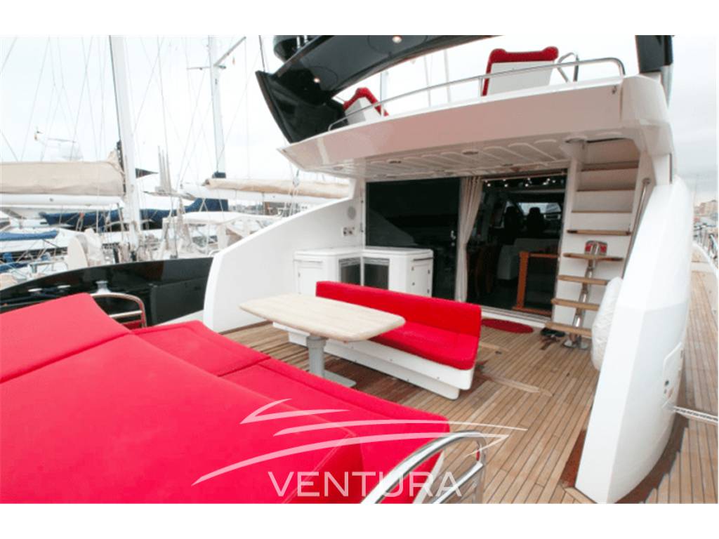 Sunseeker Predator 92