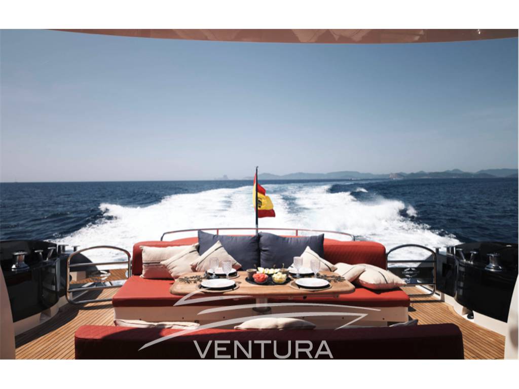 Sunseeker Predator 92