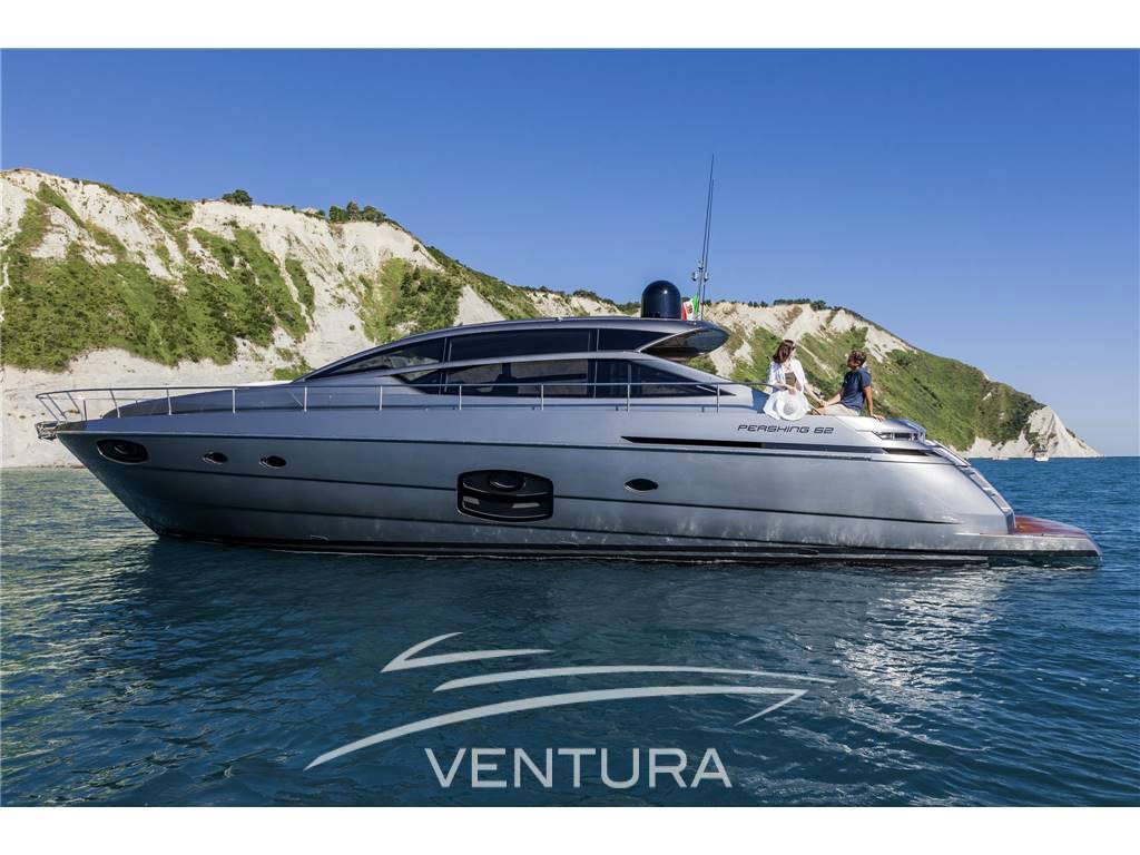 Pershing 62