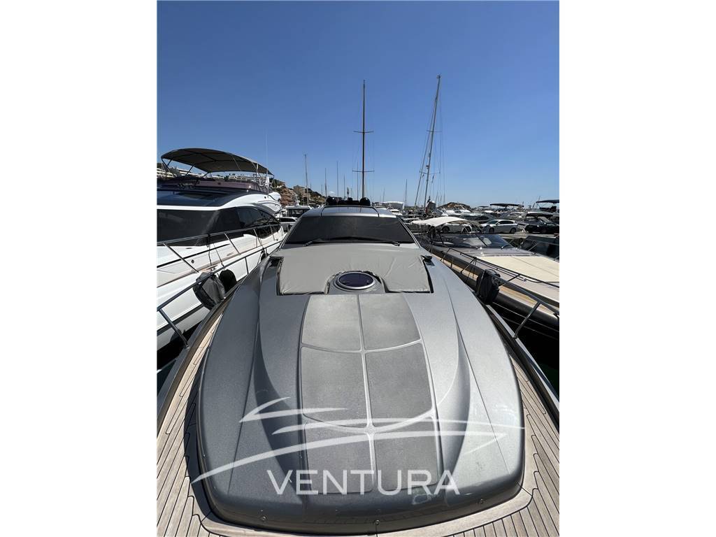 Pershing 62