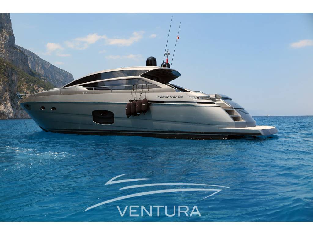 Pershing 62