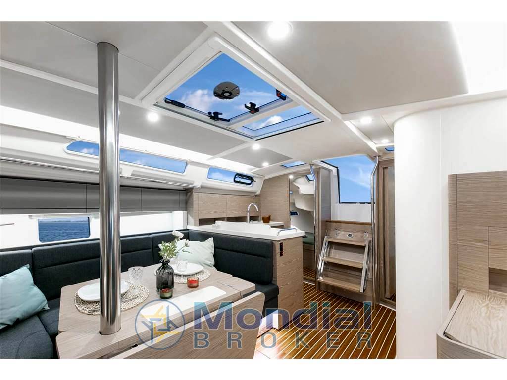 Hanse 388