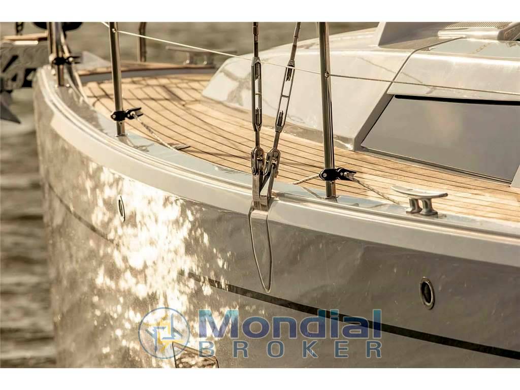 Hanse 348