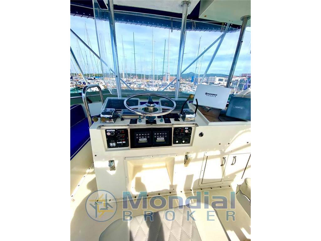 Hatteras 41 convertible