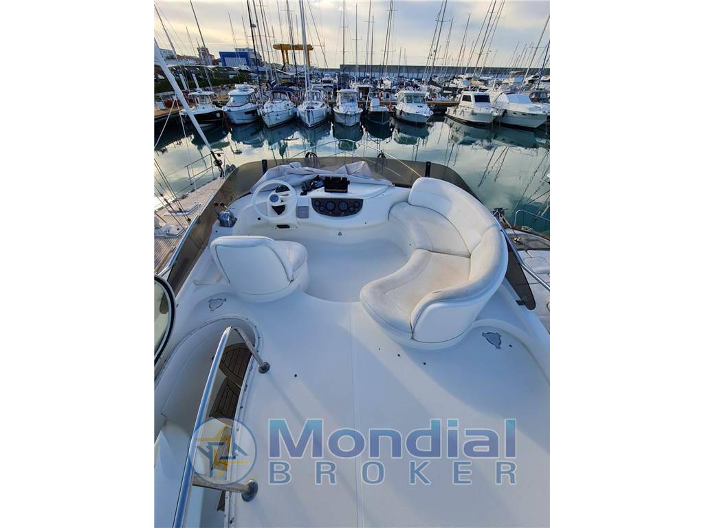 Azimut 39