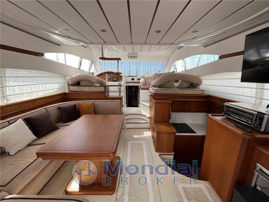Ferretti 480