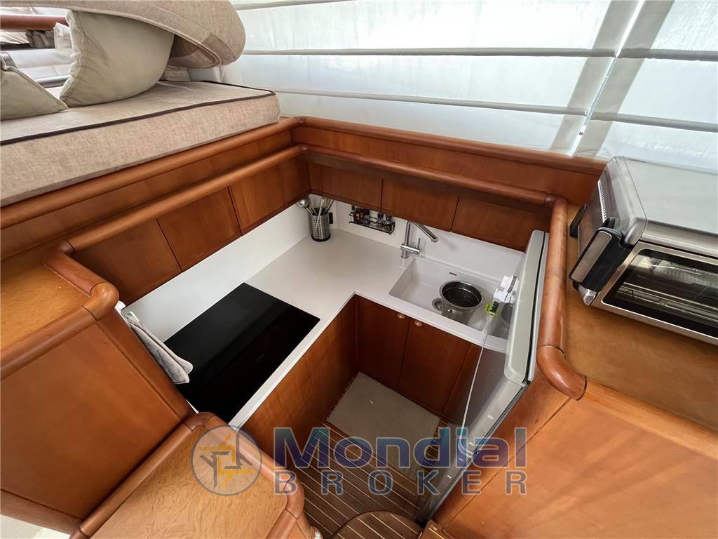 Ferretti 480