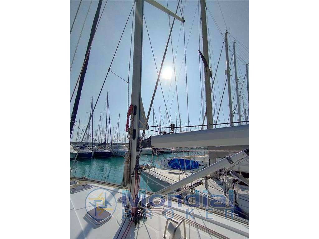 Bavaria 44