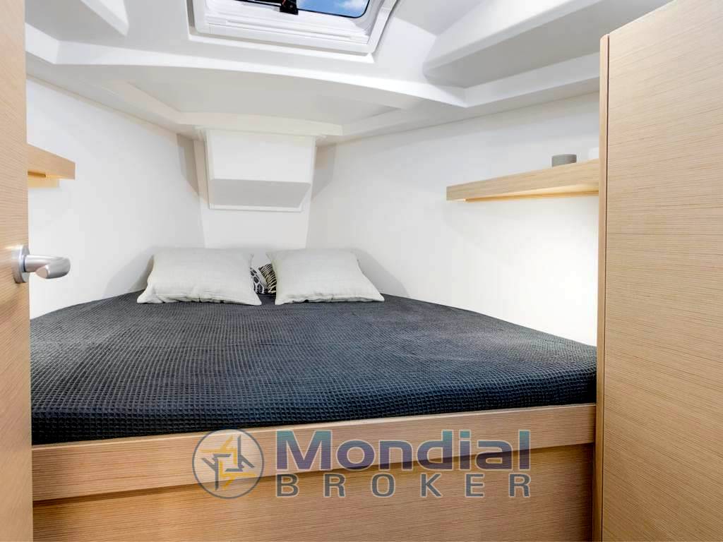 Hanse 348