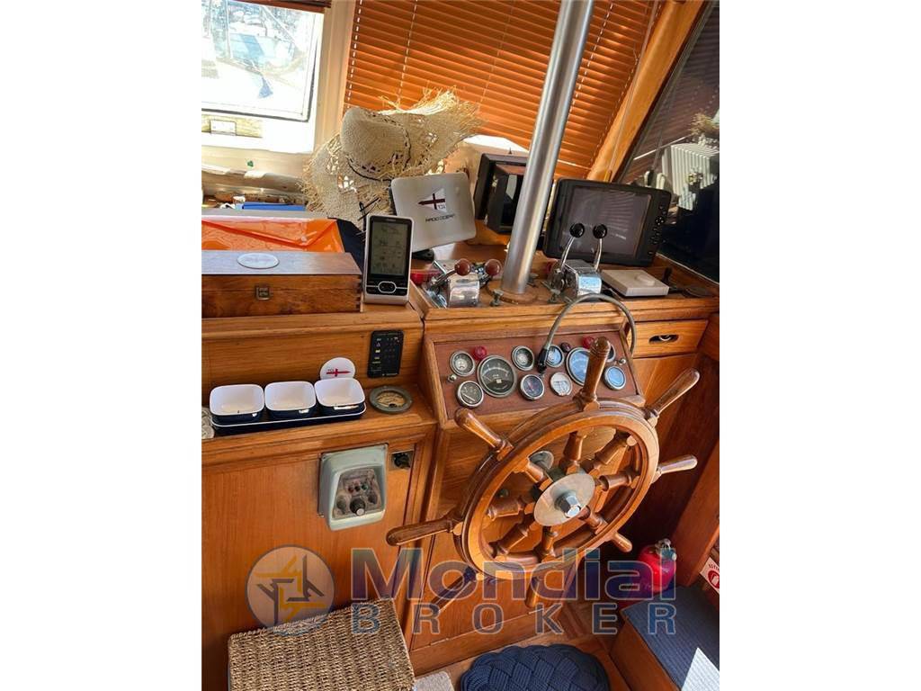 Grand banks 42' classic