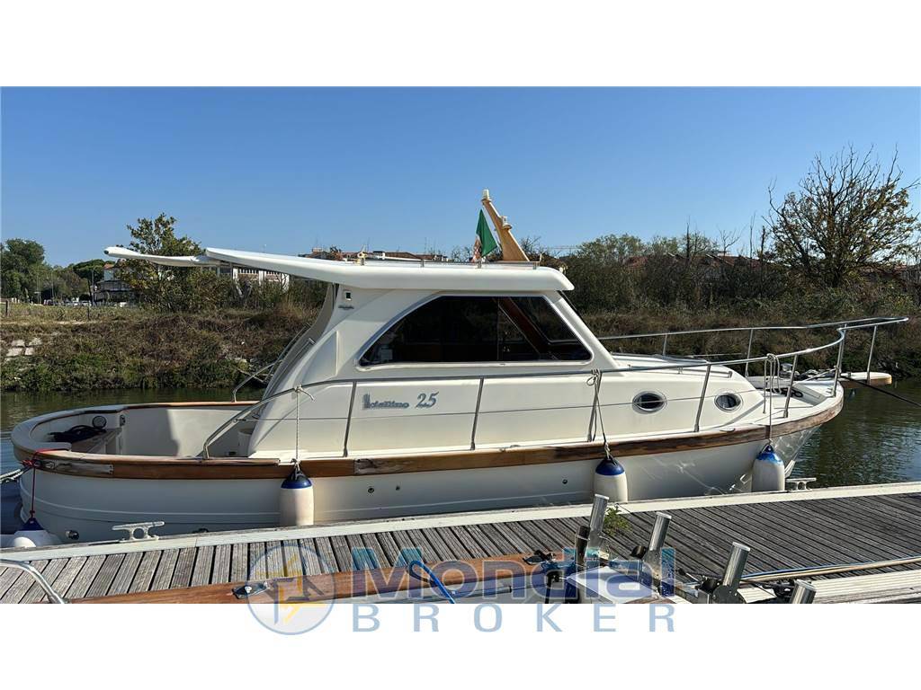 Sciallino Cabin 25