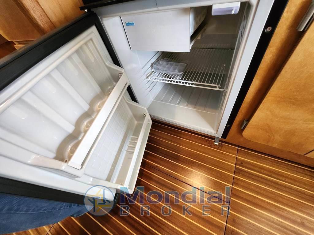 Sciallino Cabin 25