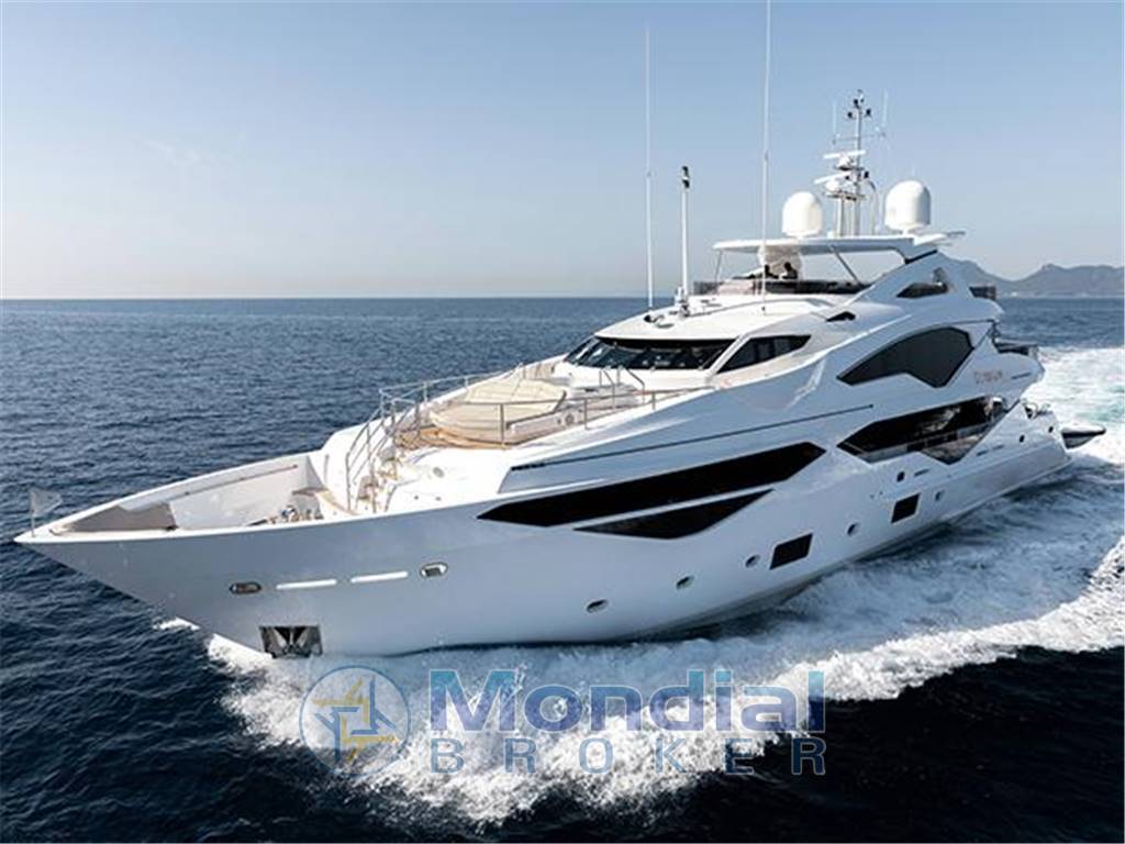 Sunseeker 131 yacht