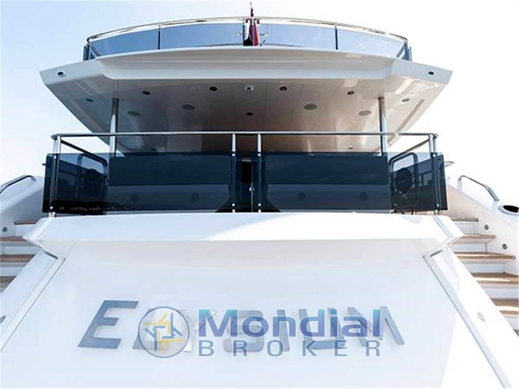 Sunseeker 131 yacht