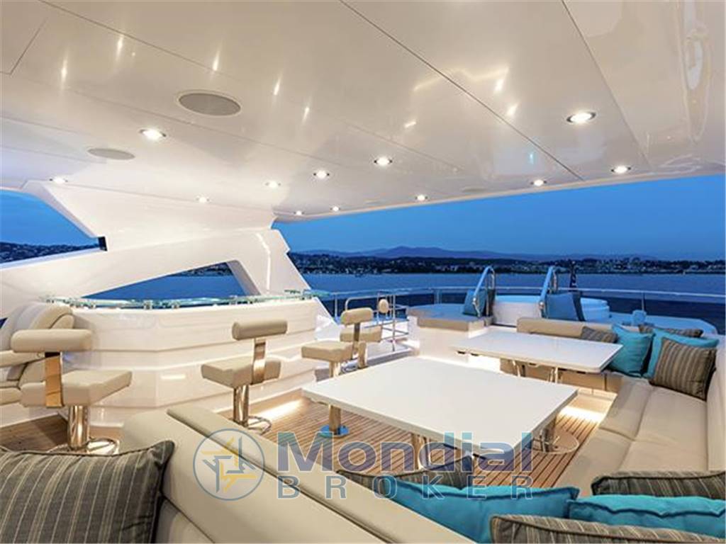 Sunseeker 131 yacht