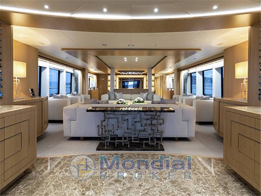 Sunseeker 131 yacht
