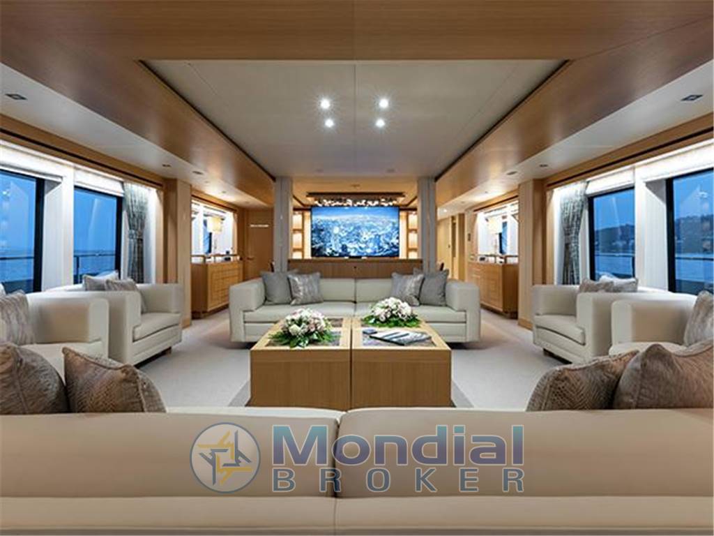 Sunseeker 131 yacht