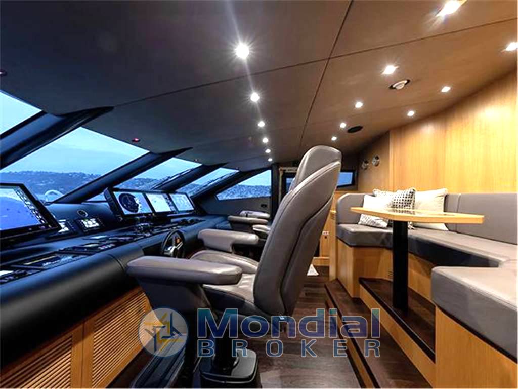 Sunseeker 131 yacht