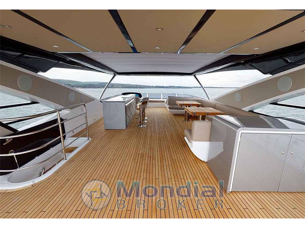 Sunseeker 90 ocean