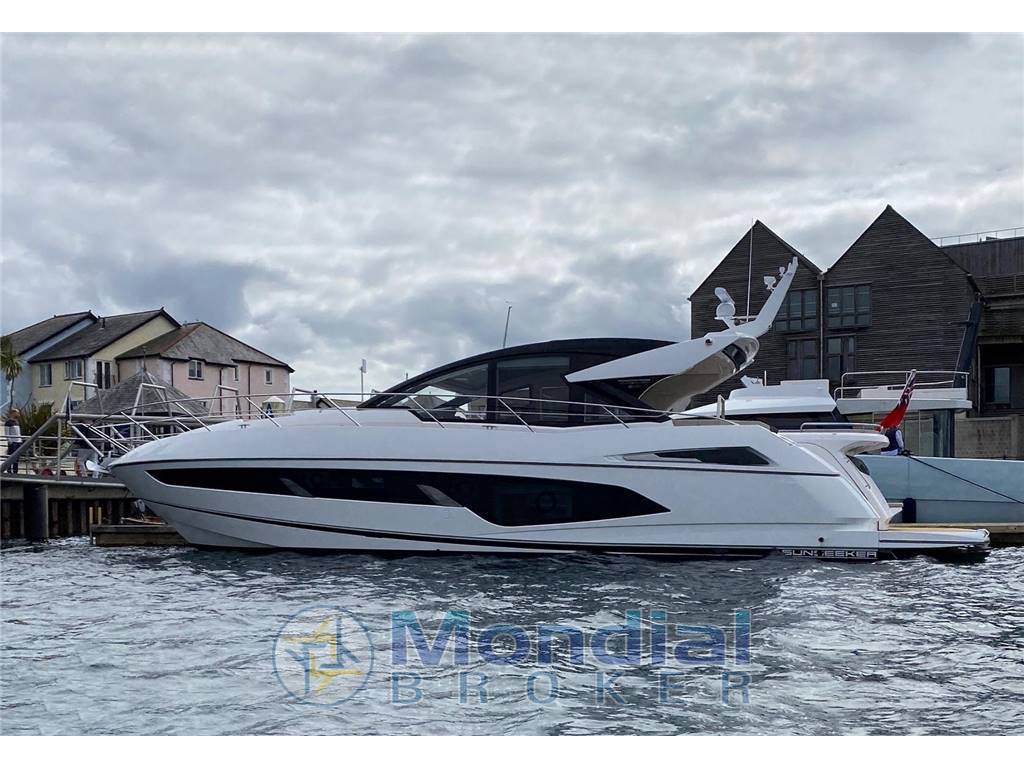 Sunseeker Predator 60 evo