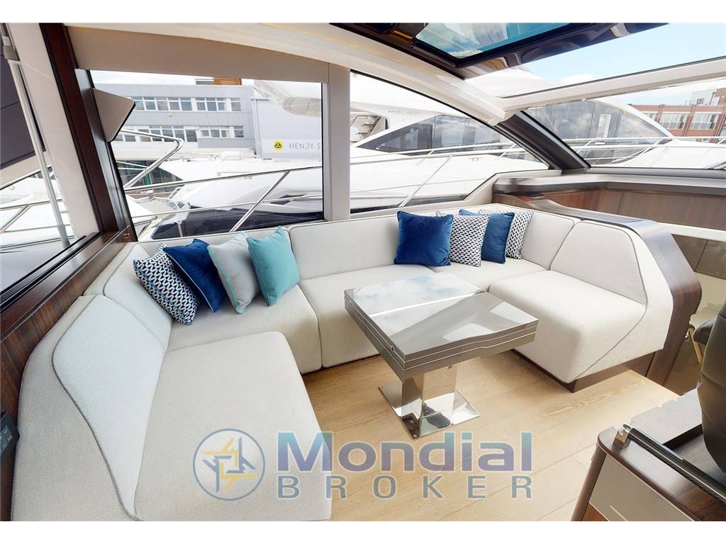 Sunseeker Predator 60 evo