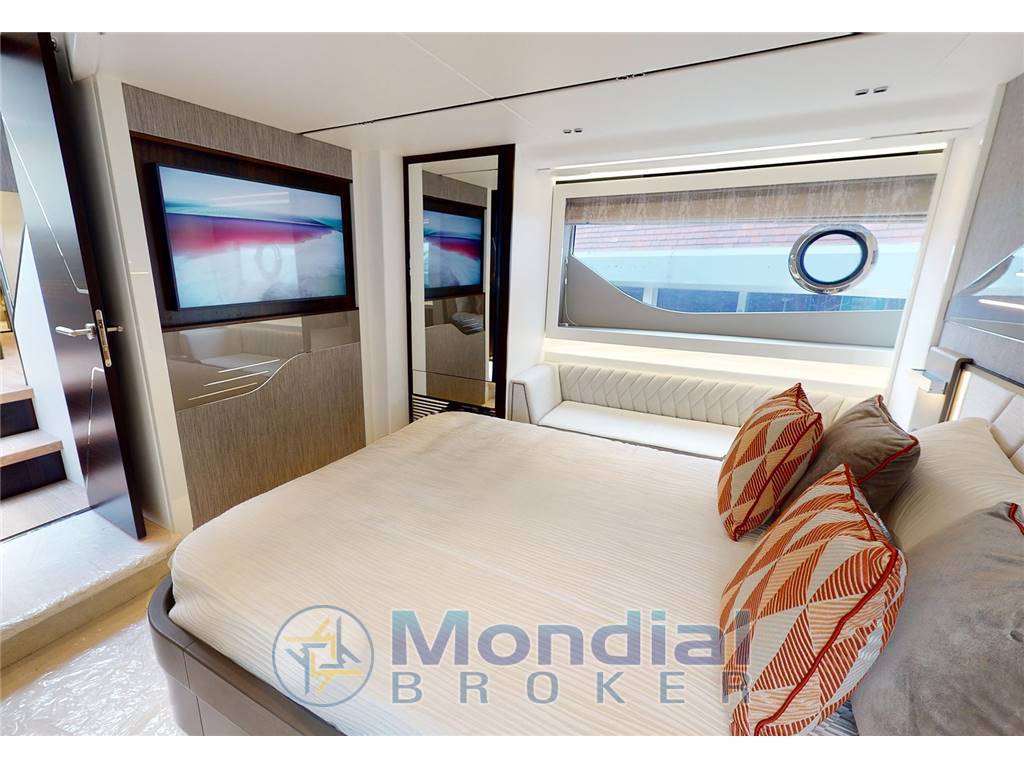 Sunseeker Predator 60 evo