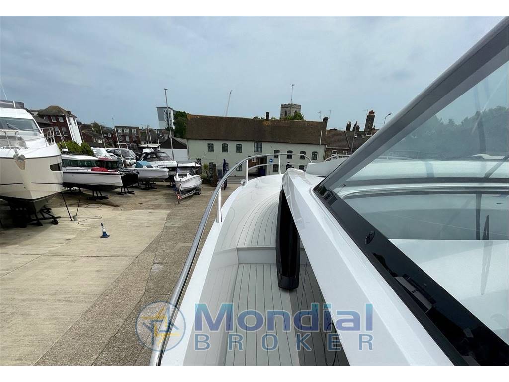 Sunseeker Superhawk 55