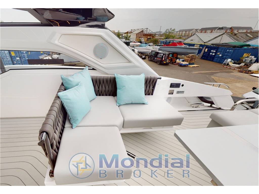 Sunseeker Superhawk 55