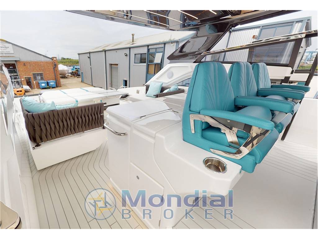 Sunseeker Superhawk 55