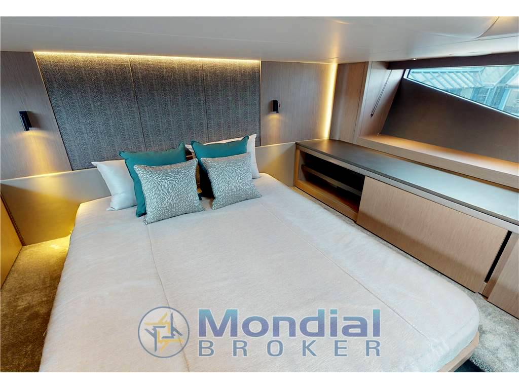 Sunseeker Superhawk 55