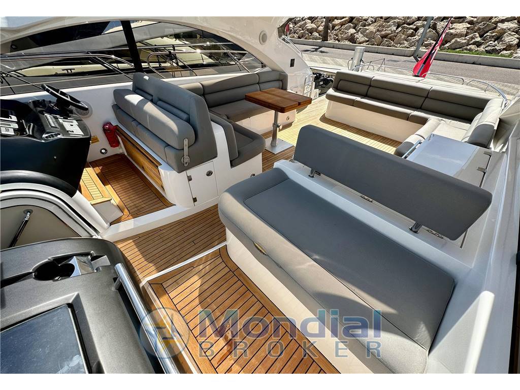 Sunseeker Predator 60