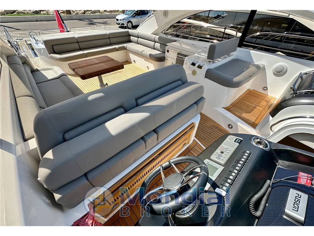 Sunseeker Predator 60