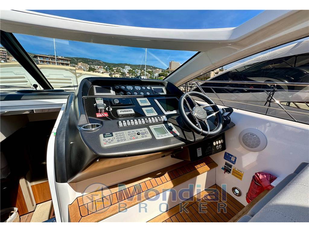 Sunseeker Predator 60