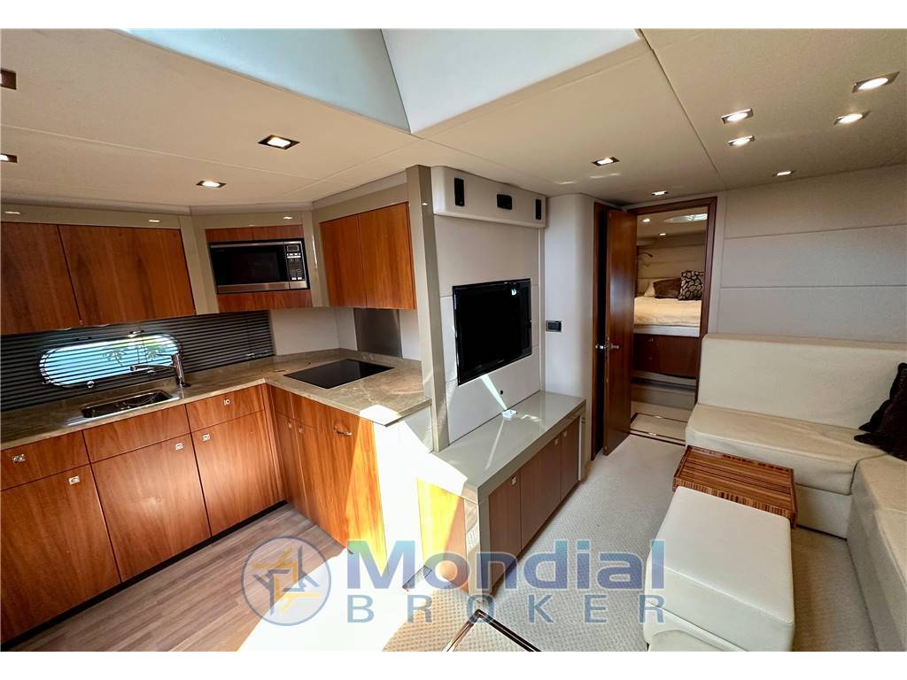 Sunseeker Predator 60
