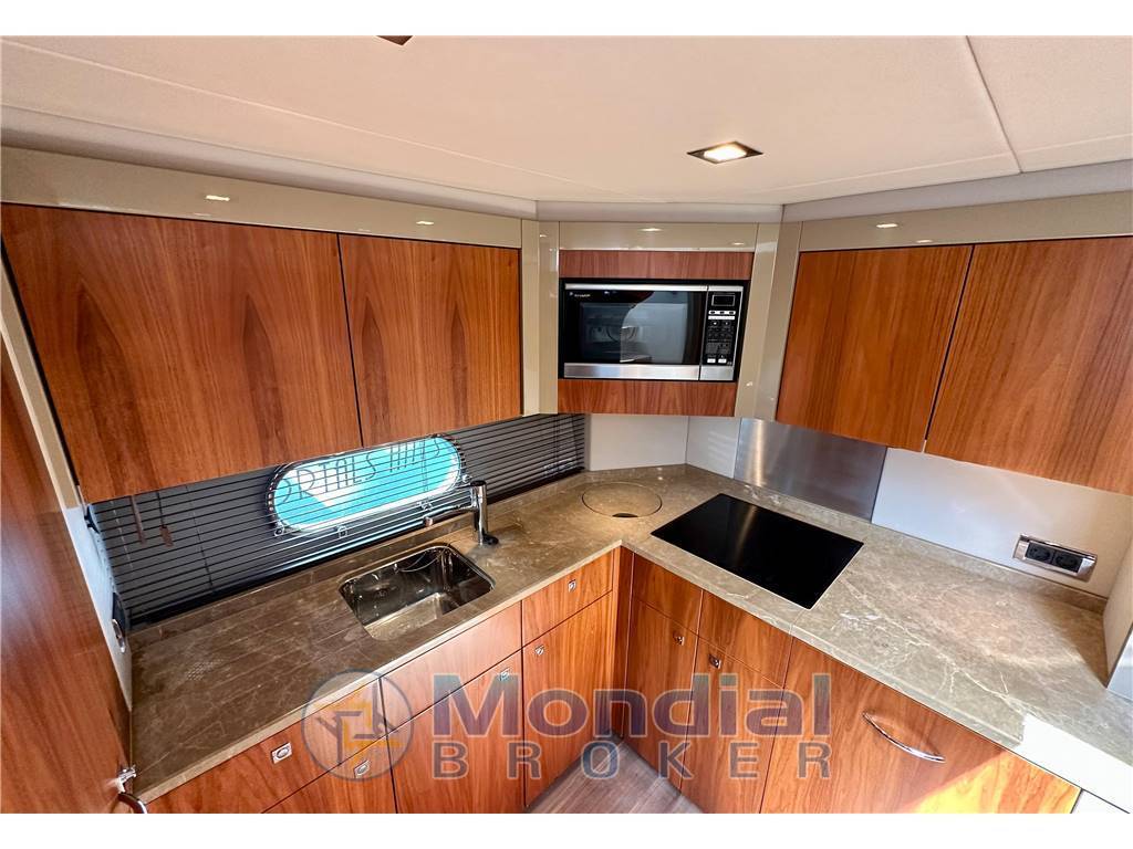Sunseeker Predator 60