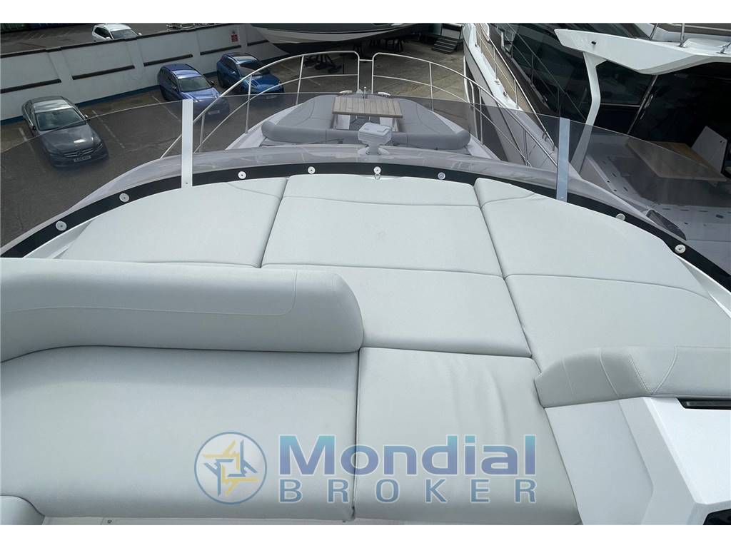 Sunseeker Manhattan 55
