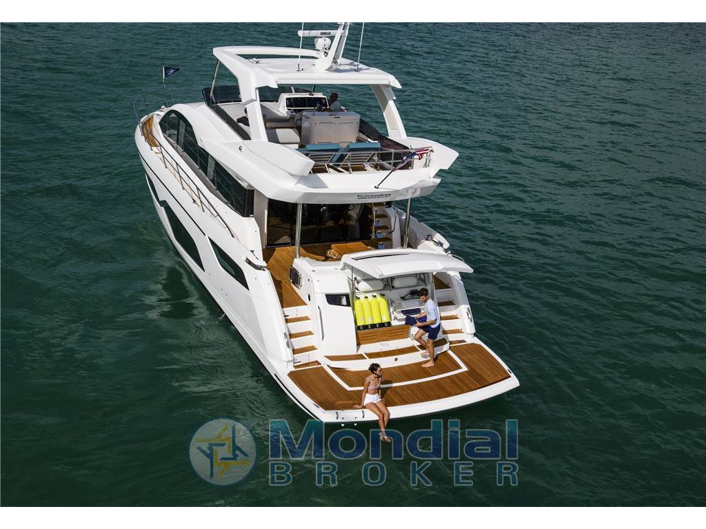 Sunseeker Manhattan 68