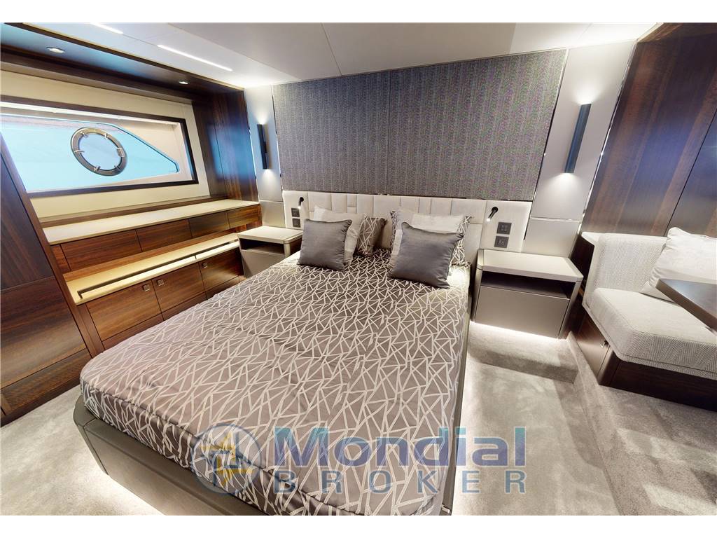 Sunseeker Manhattan 68