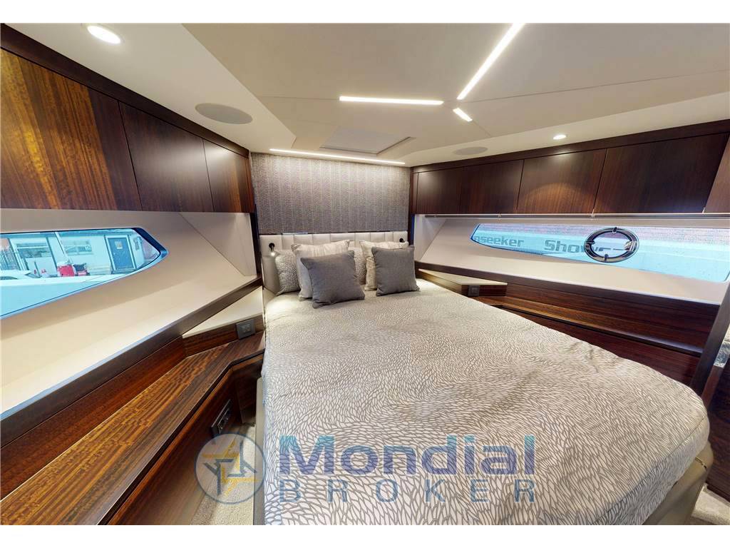 Sunseeker Manhattan 68