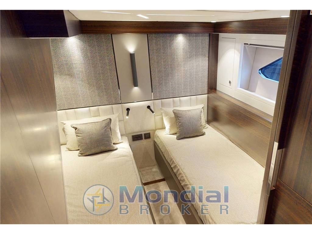 Sunseeker Manhattan 68