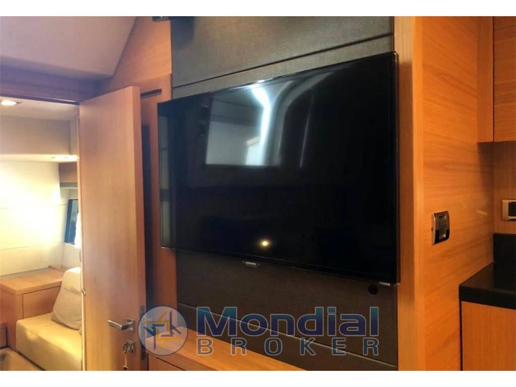 Sunseeker Portofino 48 xps