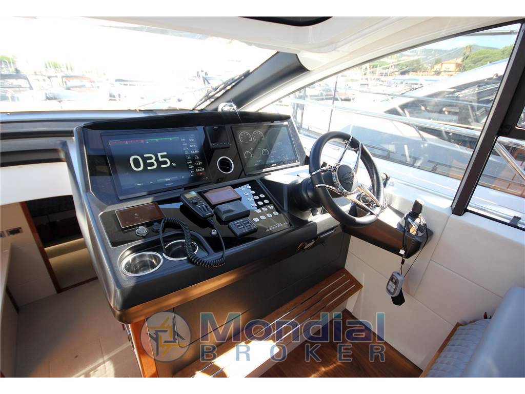 Sunseeker Predator 50