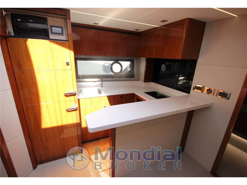 Sunseeker Predator 50